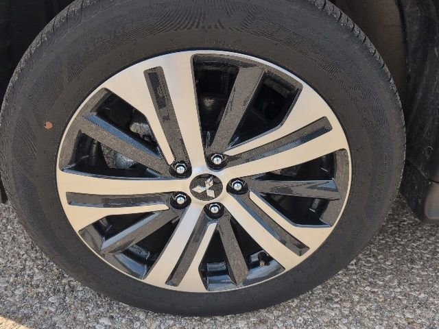 Used 2025 Mitsubishi Outlander Sport SE AWD/4WD image 23