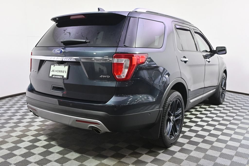 Used 2017 Ford Explorer Limited w/ Equipment Group 301A AWD/4WD image 6