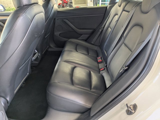 Used 2021 Tesla Model 3 Standard Range Plus RWD image 18