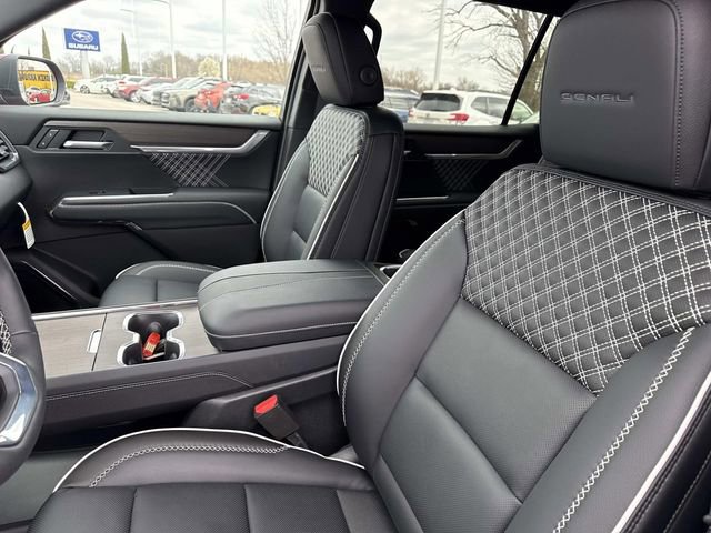 New 2026 GMC Acadia Denali w/ Super Cruise Package image 14