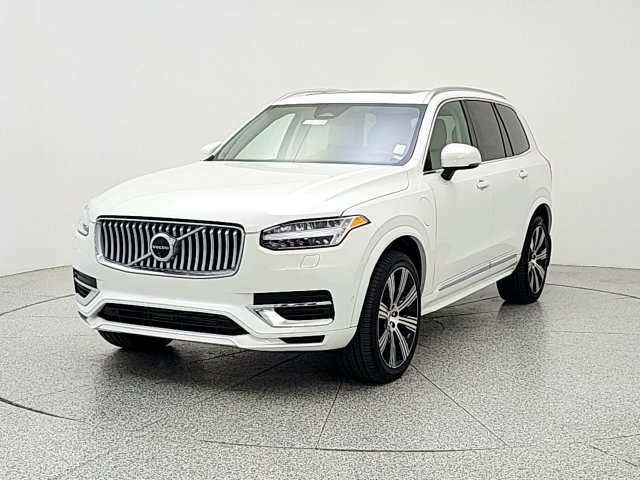 Certified 2025 Volvo XC90 T8 Plus w/ Protection Package Premier