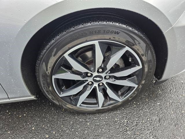 Used 2017 Chevrolet Malibu LT w/ Leather Package image 28