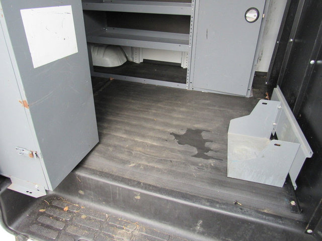 Used 2014 Chevrolet Express 1500 RWD image 17