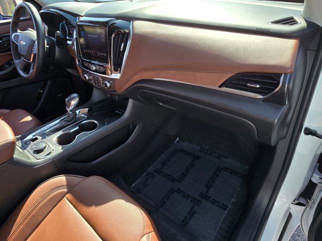 Used 2021 Chevrolet Traverse High Country FWD image 21