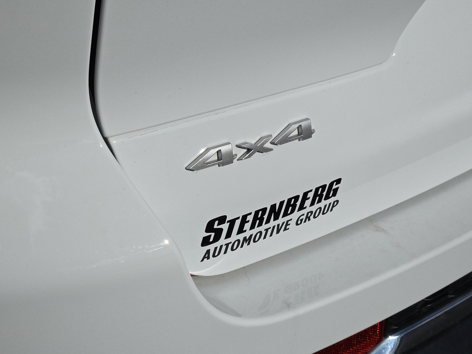 Used 2024 Jeep Grand Cherokee L Laredo image 4