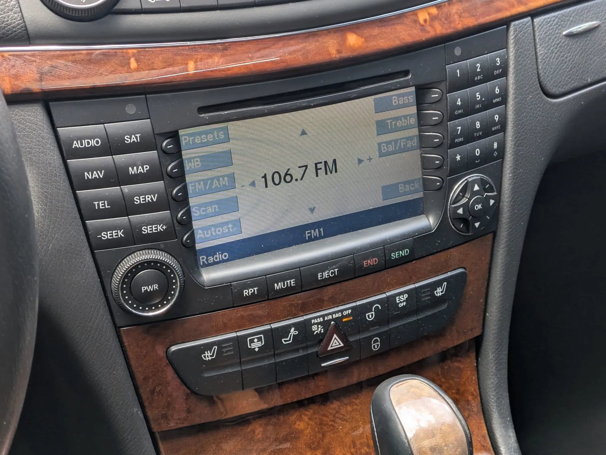 Used 2005 Mercedes-Benz E 500 Sedan image 17