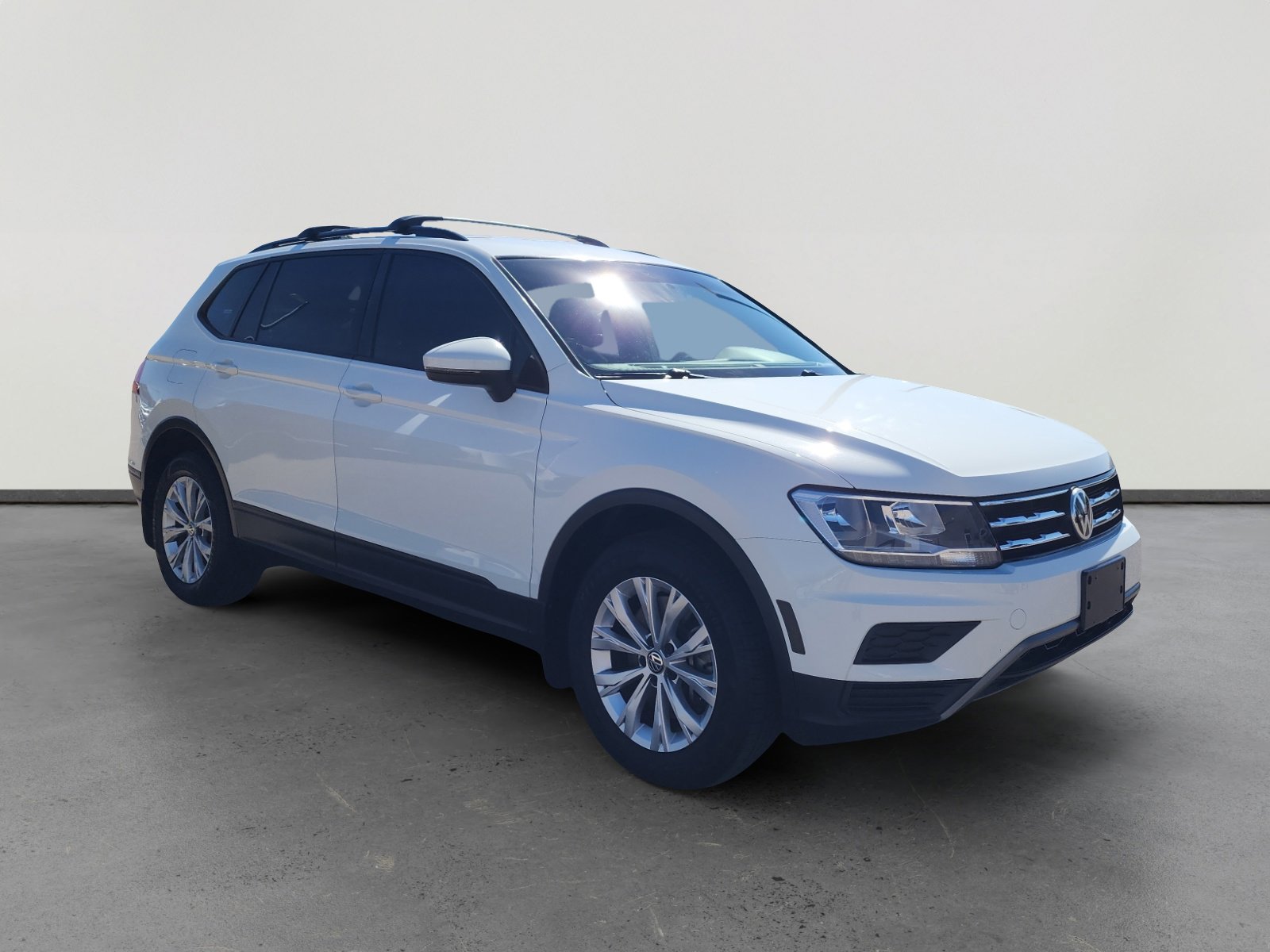 Used 2019 Volkswagen Tiguan S w/ Driver Assistance Package image 7