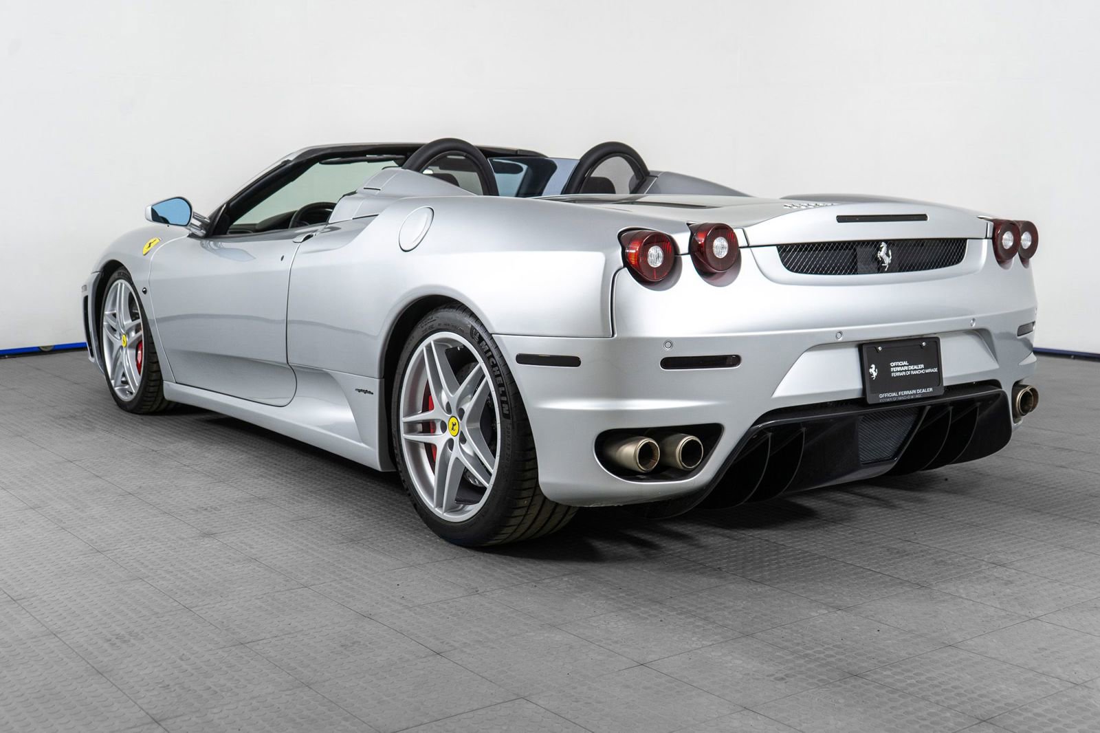 Used 2006 Ferrari F430 Spider RWD image 3