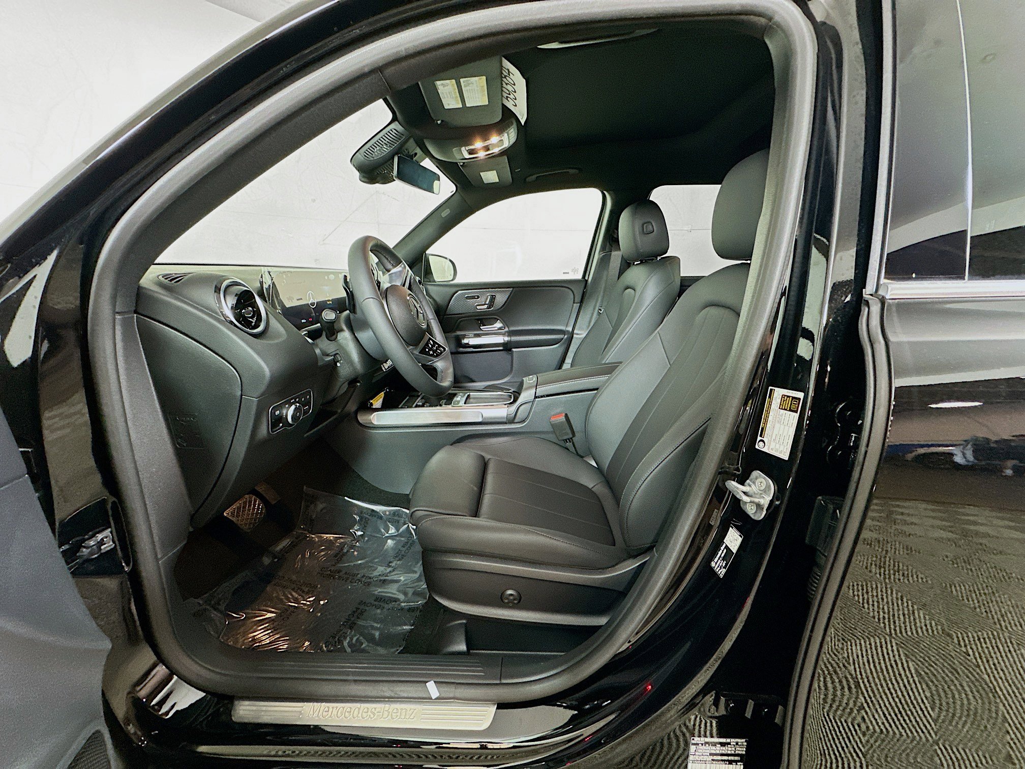 New 2026 Mercedes-Benz GLB 250 4MATIC image 20