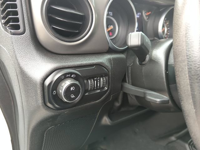 Used 2021 Jeep Gladiator Sport AWD/4WD image 14