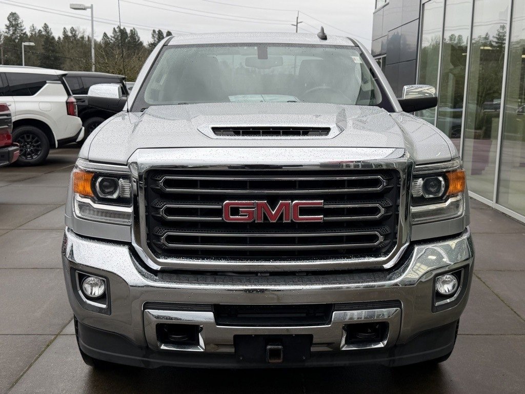 Used 2018 GMC Sierra 2500 SLT image 2
