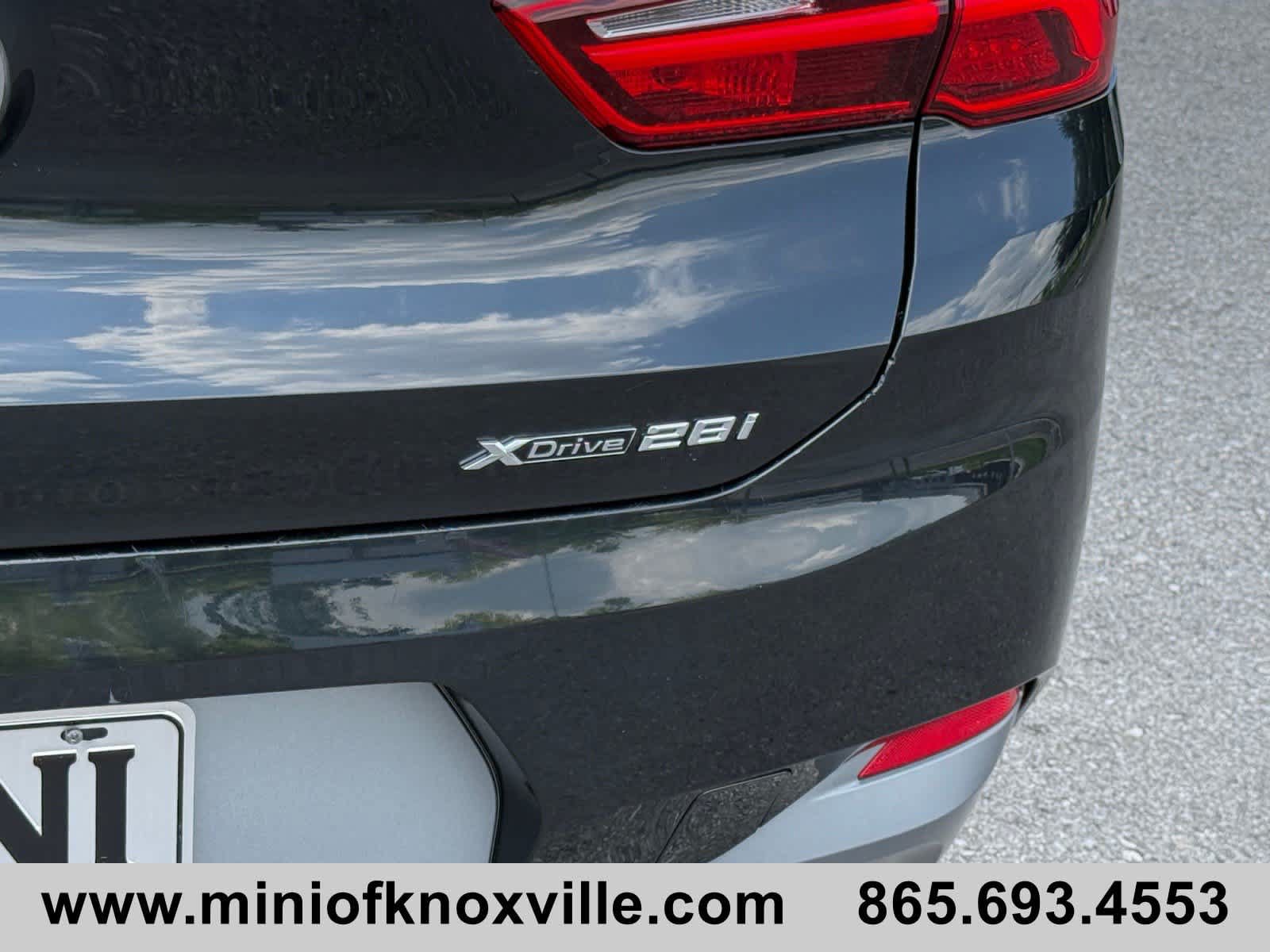 Used 2018 BMW X2 xDrive28i w/ M SportX Package AWD/4WD image 11