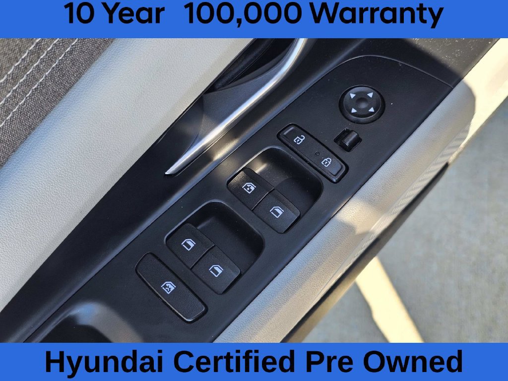 Certified 2022 Hyundai Elantra Limited w/ Cargo Package FWD image 17