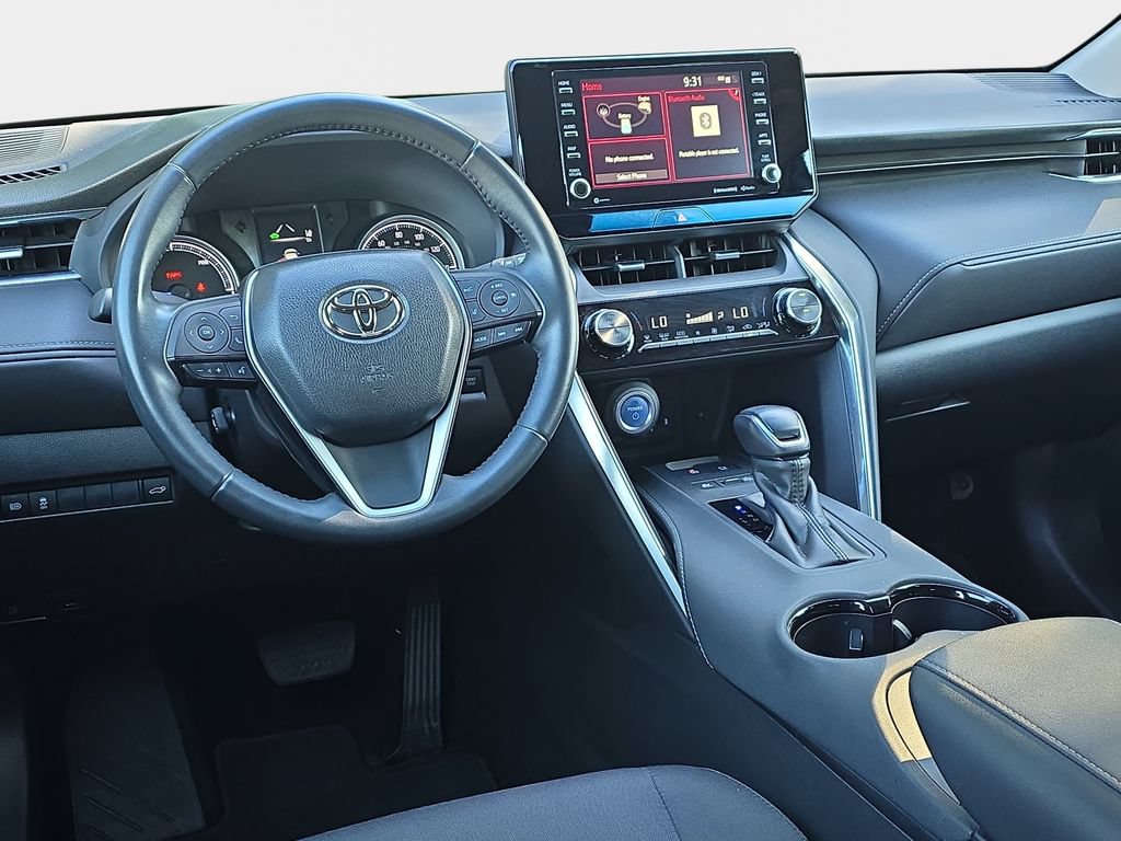 Used 2021 Toyota Venza LE w/ Carpet Mat Package (TMS) AWD/4WD image 19