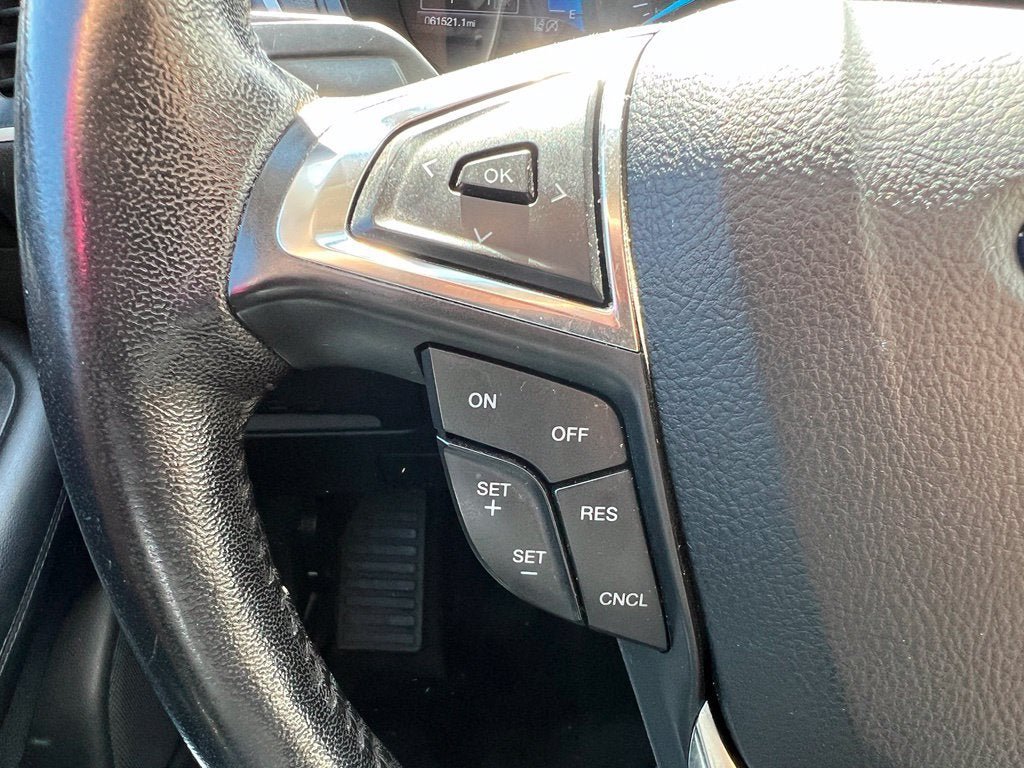 Used 2022 Ford Edge SEL AWD/4WD image 15