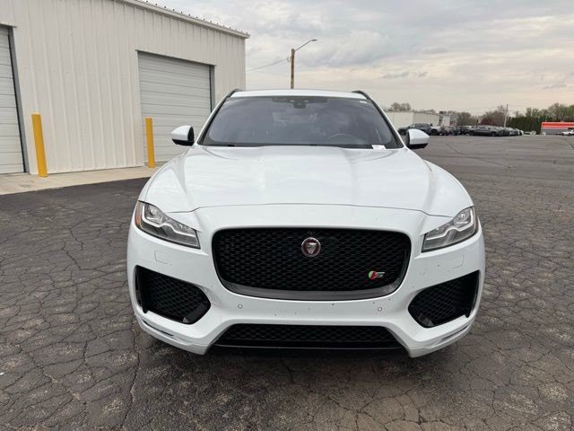 Used 2018 Jaguar F-PACE S image 9
