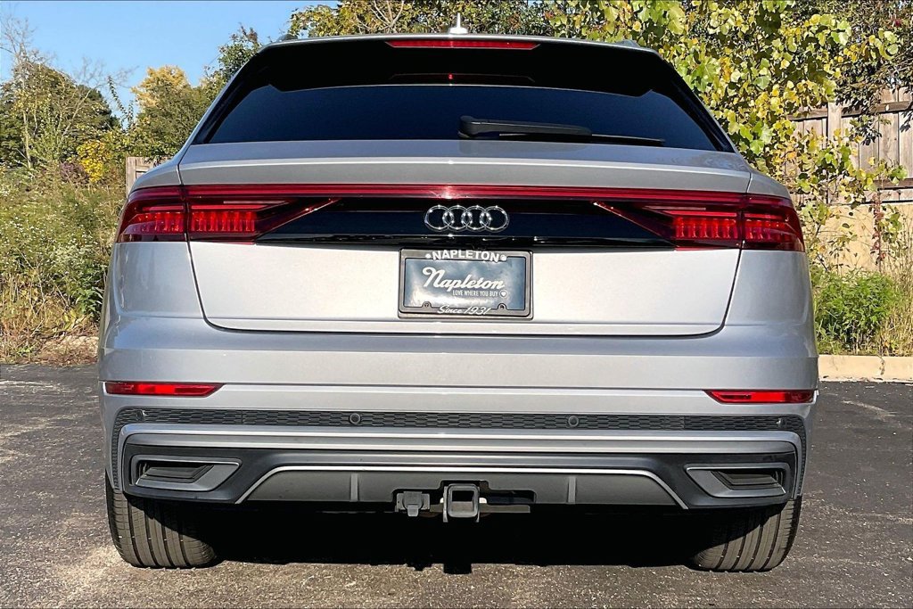 Used 2021 Audi Q8 Prestige w/ Prestige Package AWD/4WD image 4