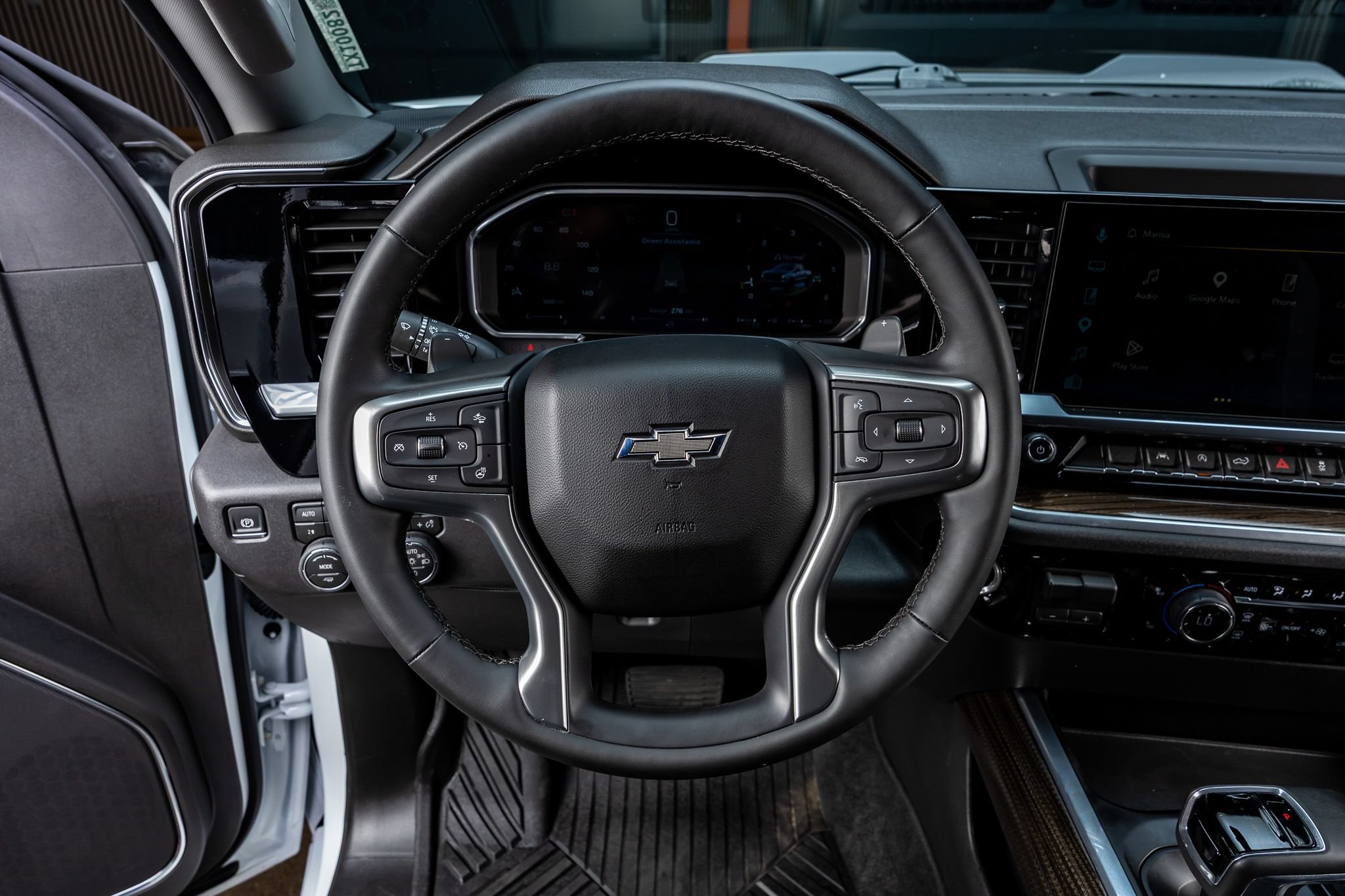Used 2026 Chevrolet Silverado 1500 LT Trail Boss w/ Convenience Package II AWD/4WD image 19