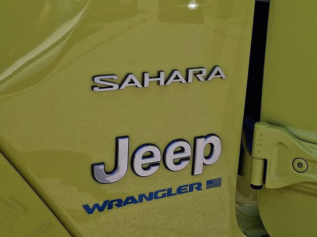 Used 2024 Jeep Wrangler Unlimited Sahara w/ Technology Group image 30