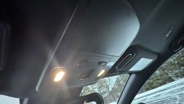 Used 2025 Toyota Camry SE image 26