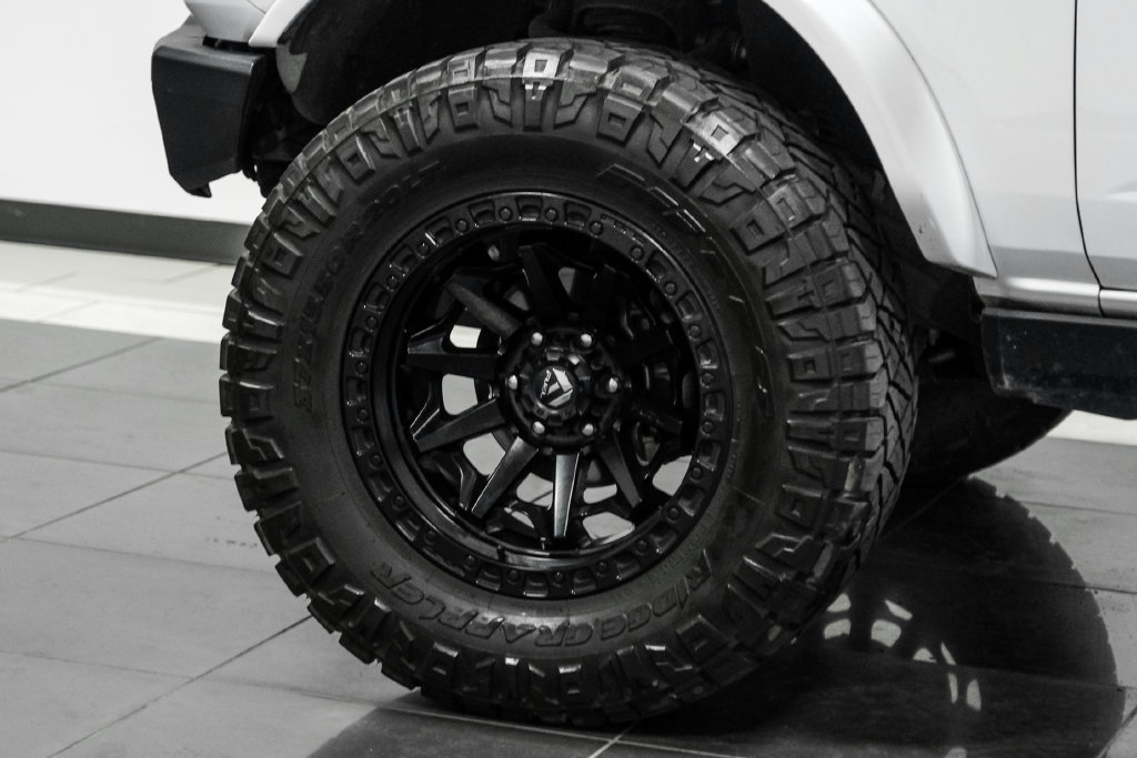 Used 2023 Ford Bronco Badlands w/ Sasquatch Package AWD/4WD image 54