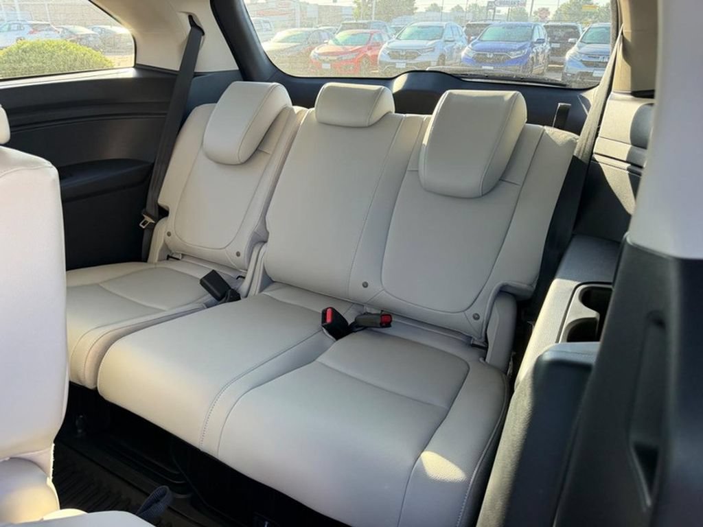 New 2027 Honda Odyssey EX-L image 9