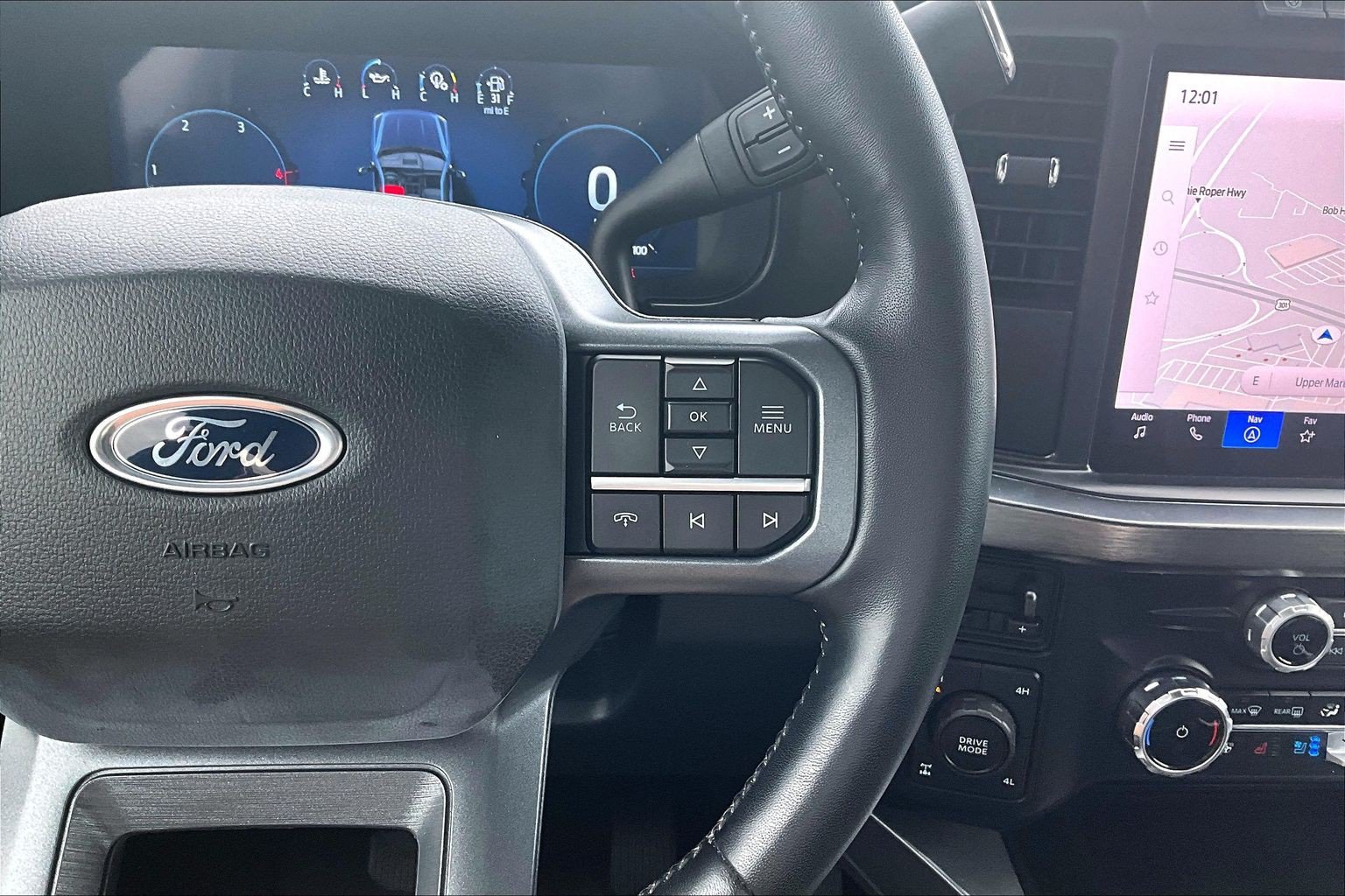 Used 2024 Ford F250 Lariat w/ Chrome Package AWD/4WD image 20