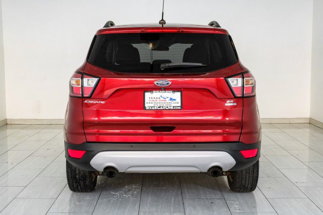 Used 2017 Ford Escape SE w/ Equipment Group 201A AWD/4WD image 7