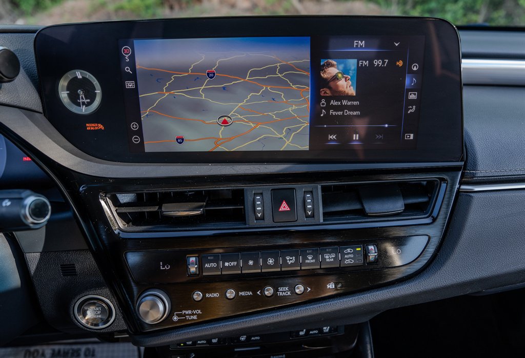 Used 2022 Lexus ES 350 F Sport w/ Accessory Package 2 FWD image 19