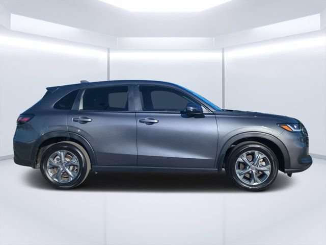 Used 2026 Honda HR-V LX image 2