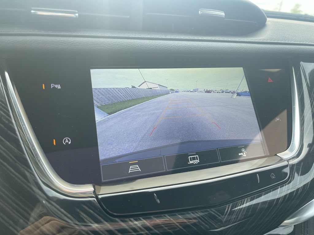 Certified 2024 Cadillac XT6 Premium Luxury w/ LPO, Floor Liner Package AWD/4WD image 30