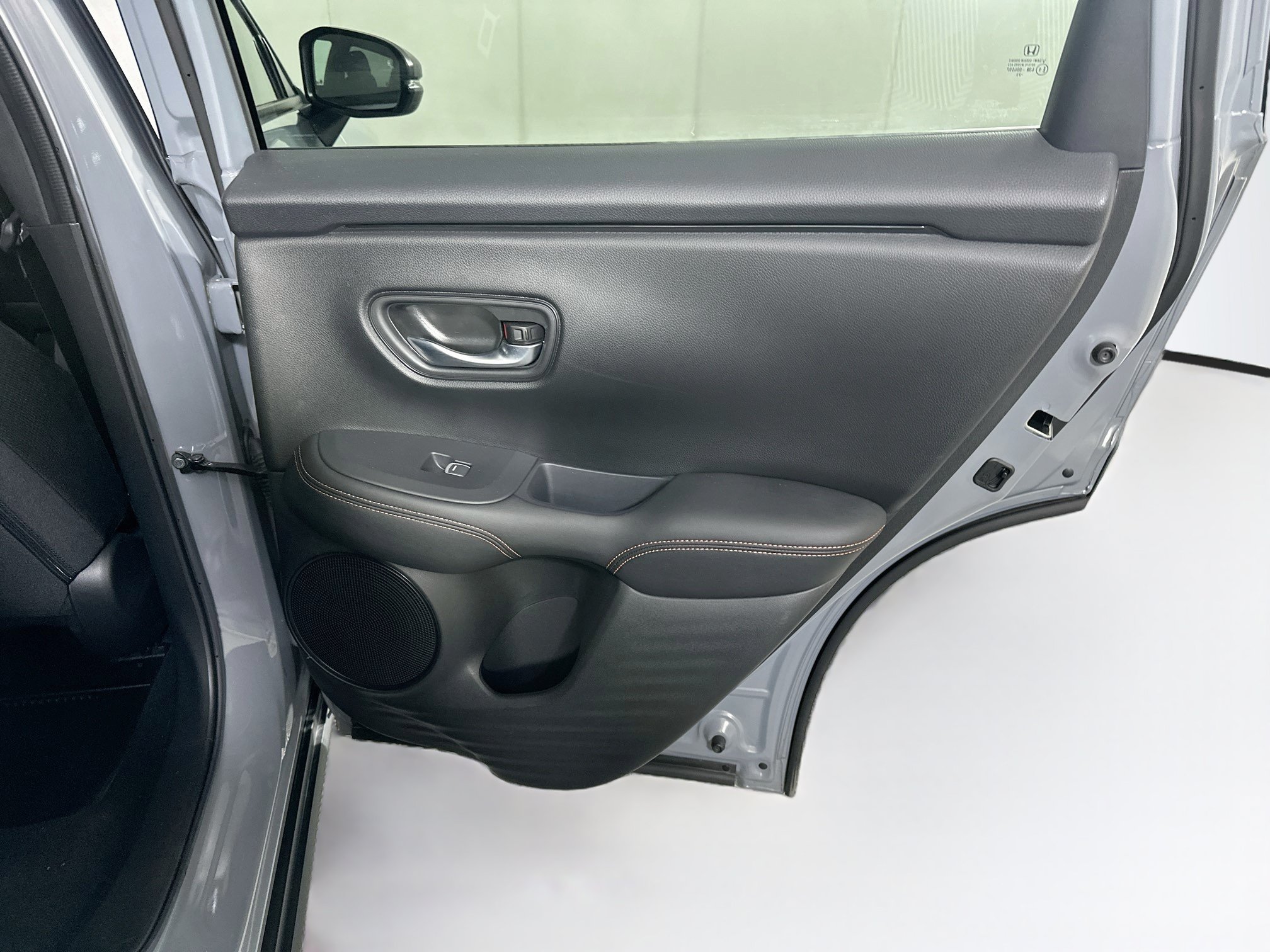 Used 2024 Honda HR-V Sport image 28