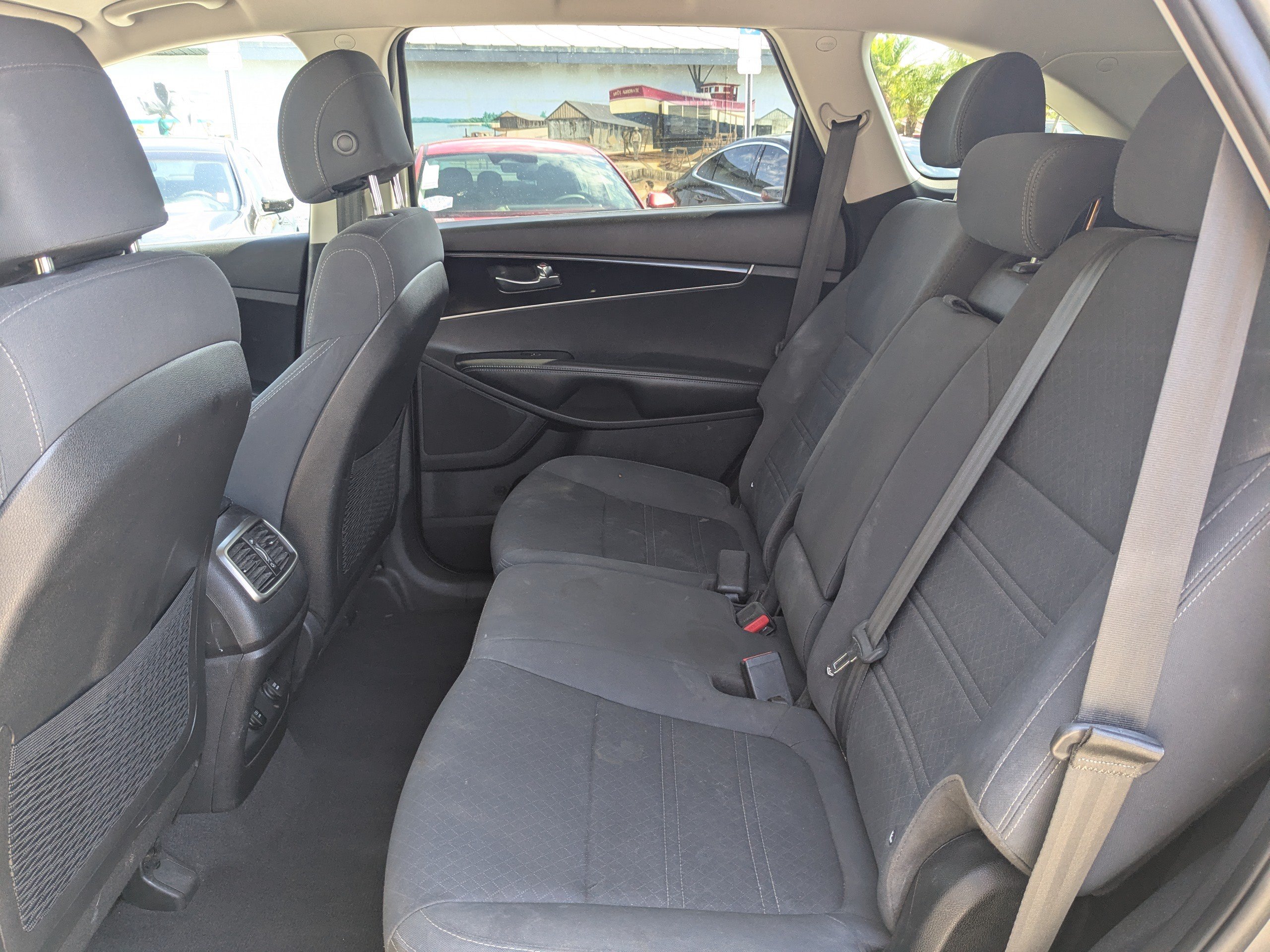 Used 2017 Kia Sorento AWD image 15