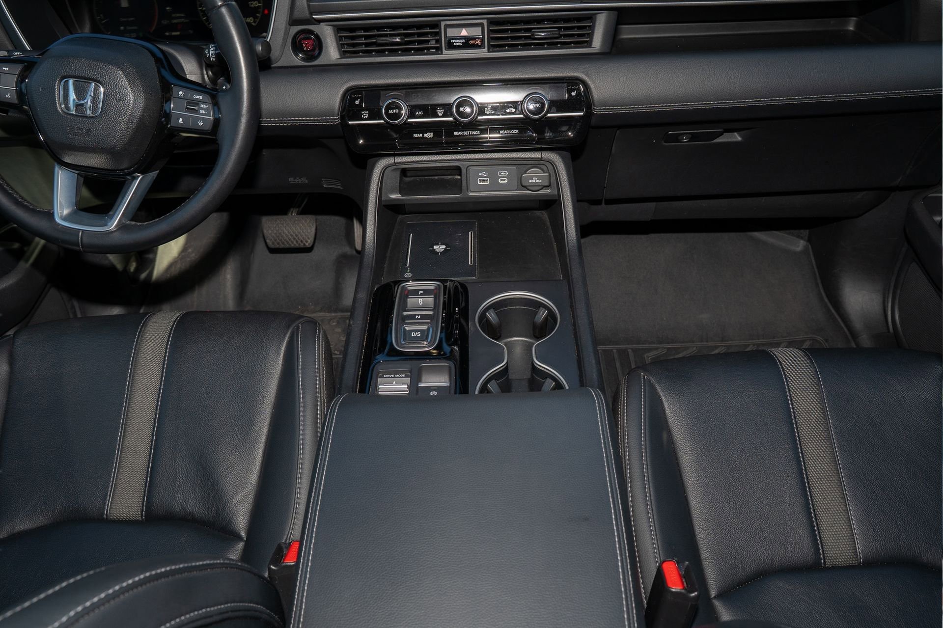 Certified 2023 Honda Pilot Touring image 30