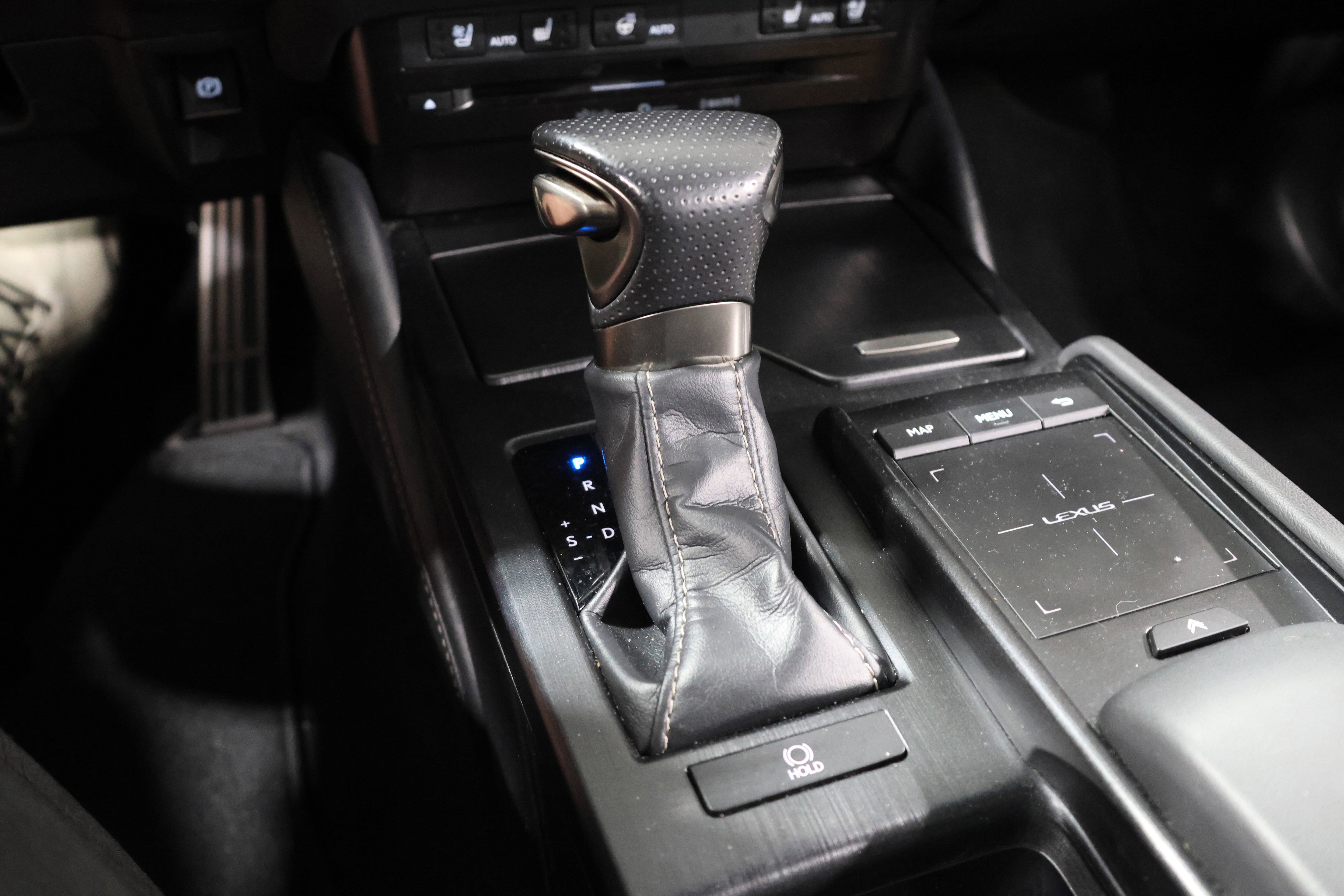 Used 2019 Lexus ES 350 F Sport w/ Accessory Package 2 image 29