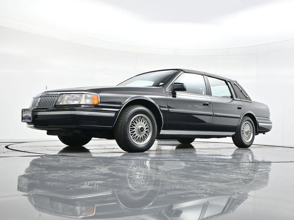 Used 1990 Lincoln Continental Signature image 36