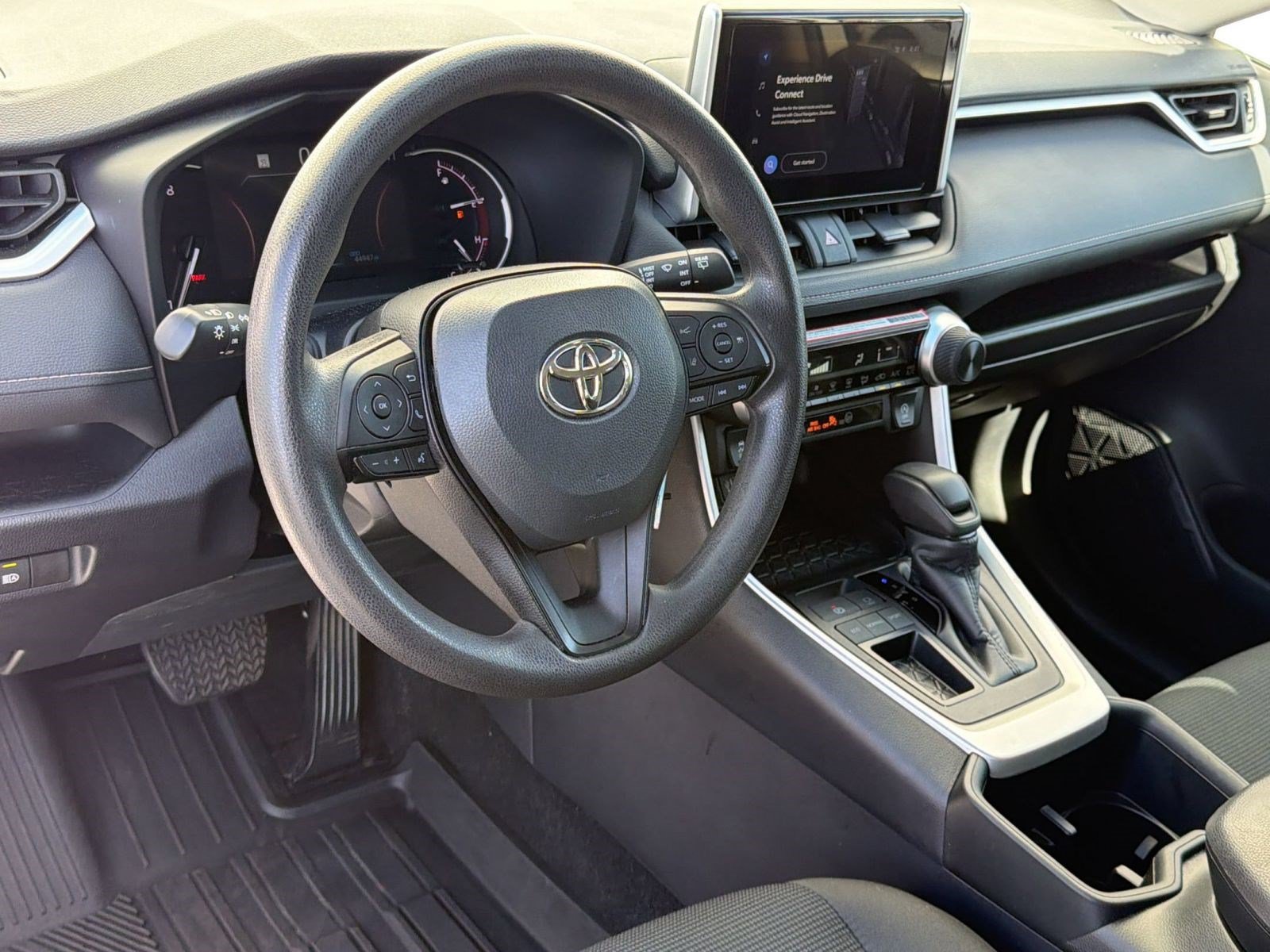 Certified 2024 Toyota RAV4 LE FWD image 4