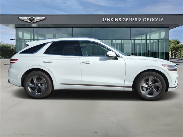 Used 2026 Genesis GV70 2.5T Select image 2