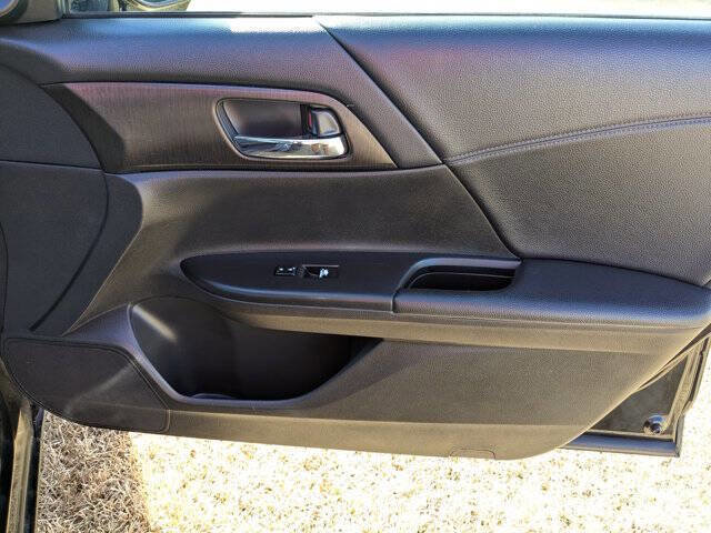 Used 2013 Honda Accord EX image 35