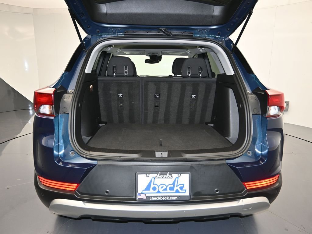 Used 2021 Chevrolet TrailBlazer LT w/ Convenience Package FWD image 23