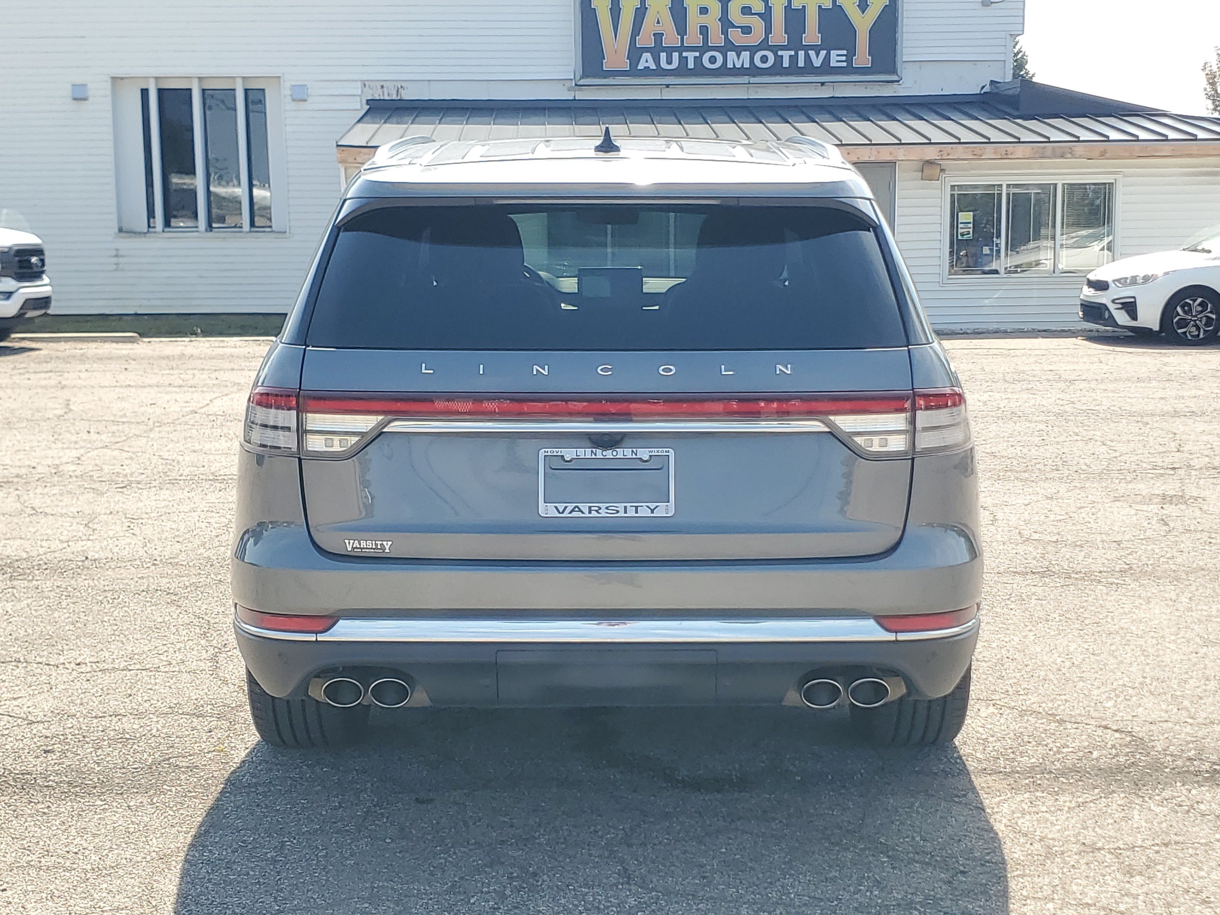 Certified 2024 Lincoln Aviator Reserve w/ Equipment Group 201A AWD/4WD image 5