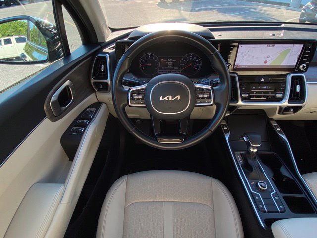 Used 2022 Kia Sorento S AWD/4WD image 30