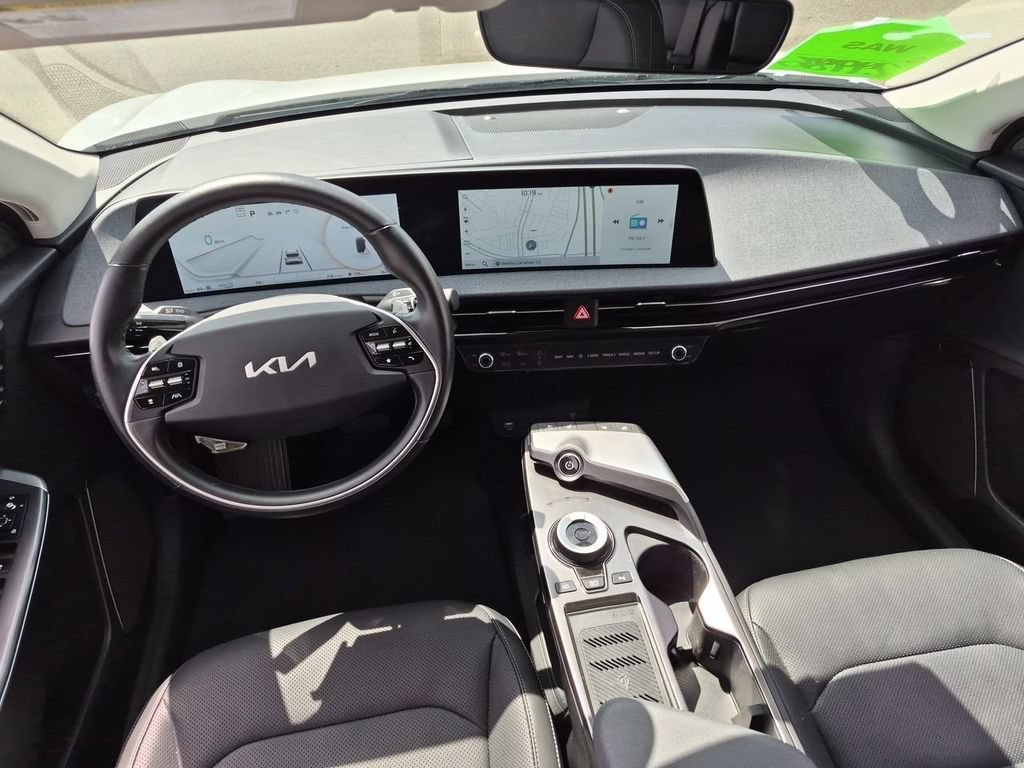 Certified 2024 Kia EV6 Wind w/ Wind Technology Package RWD image 20