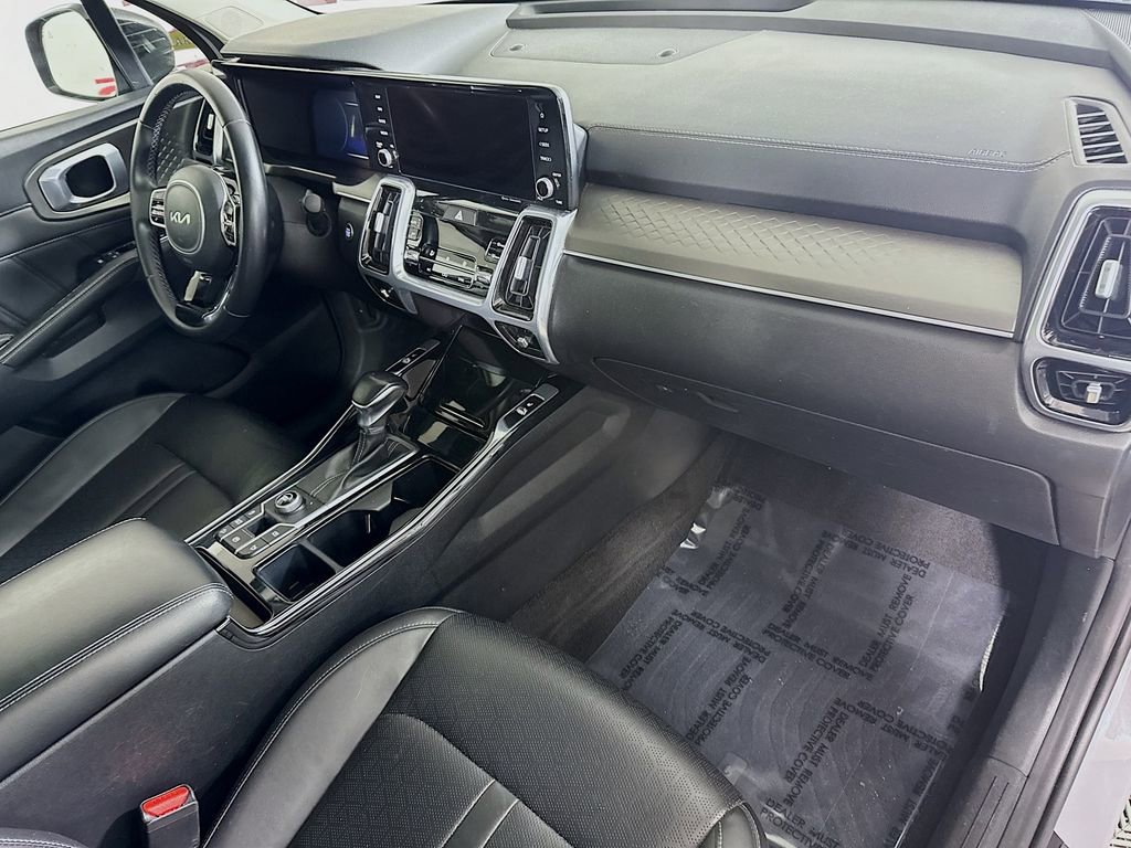 Used 2023 Kia Sorento SX image 34