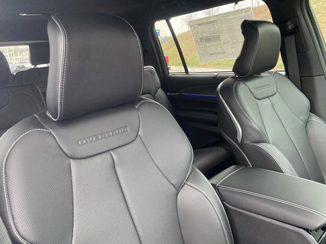 New 2025 Jeep Grand Cherokee L Overland w/ Advanced Protech Group III image 32