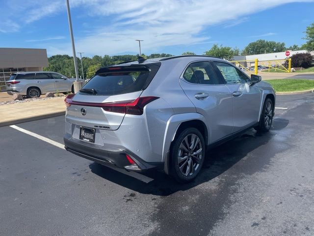New 2026 Lexus UX 300h AWD image 3