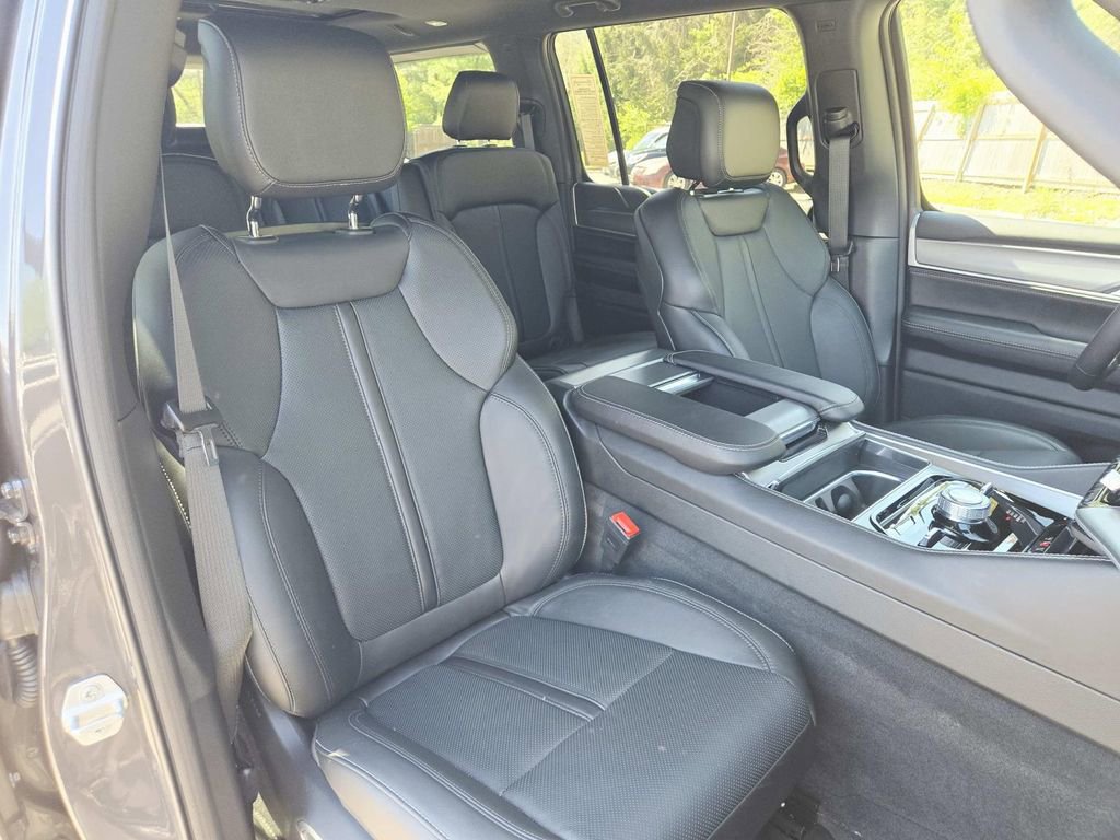 New 2026 Jeep Grand Wagoneer 4WD w/ Quick Order Packge 29V Upland image 19