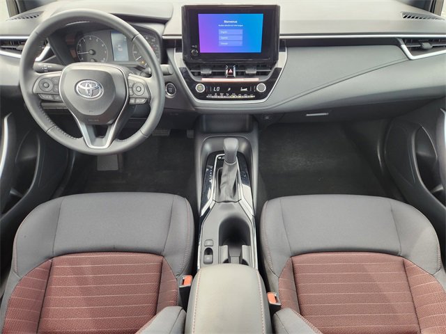 Used 2025 Toyota Corolla SE image 19