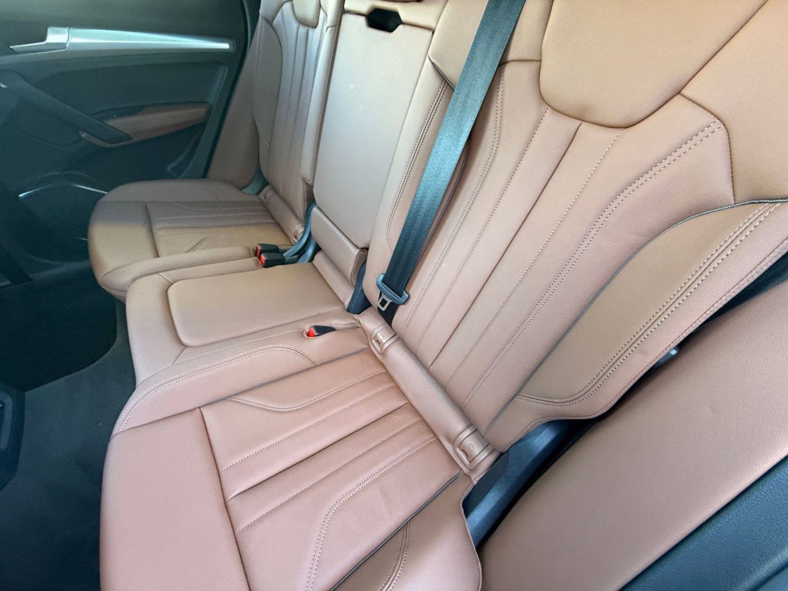 Certified 2025 Audi Q5 2.0T Premium image 28