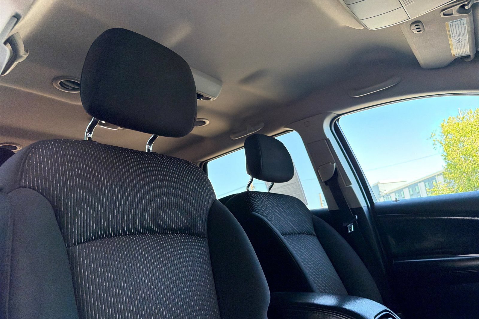 Used 2013 Dodge Journey SXT w/ Flexible Seating Group FWD image 18